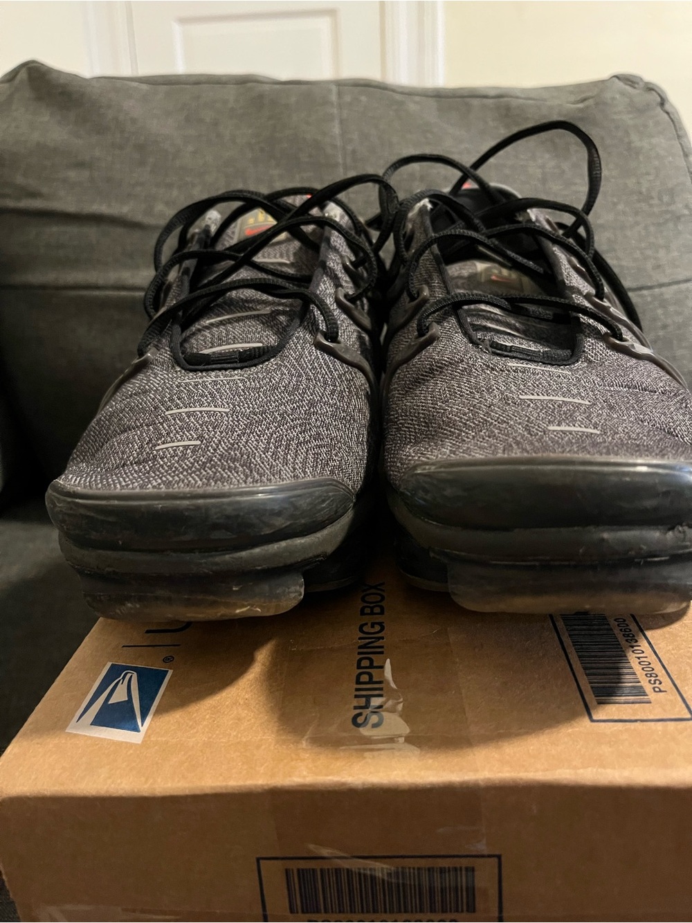 Nike AIR VAPORMAX PLUS Men’s Size 13/Women’s 14.5 - Picture 14 of 16